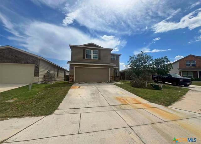 Property at 110 Texas Lantana, New Braunfels, TX 78130, 4 beds, 3 baths