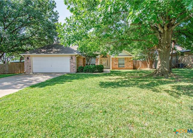 Property at 203 Taylors Dr, Temple, TX 76502, 3 beds, 2 baths