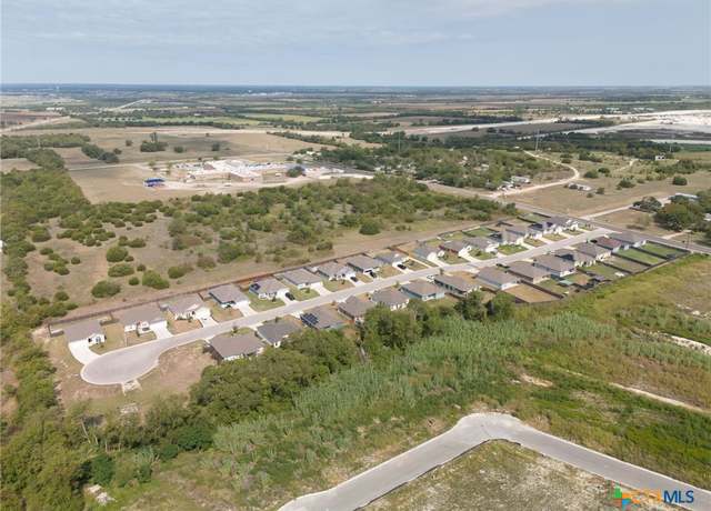 Property at 1109 Monte Verde Dr, Temple, TX 76504, 3 beds, 2 baths