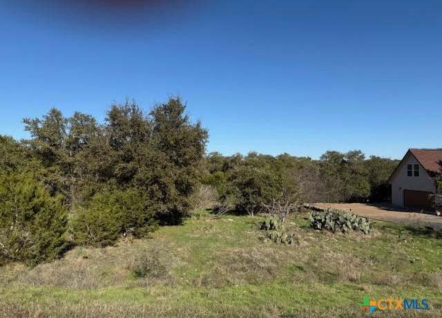 Property at 206 Falling Hls, New Braunfels, TX 78132