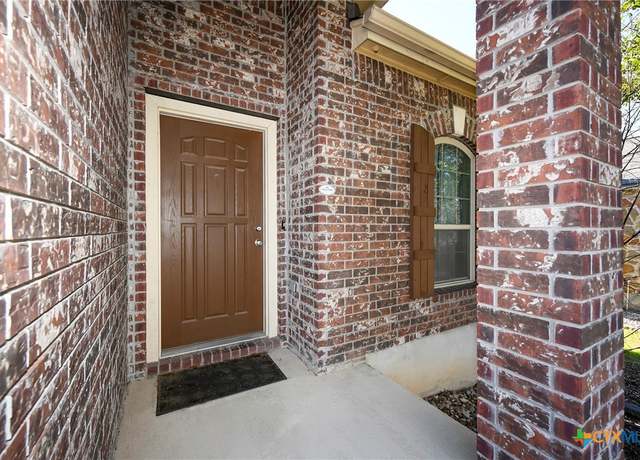 Property at 1128 Pelican Pl, New Braunfels, TX 78130, 3 beds, 2 baths