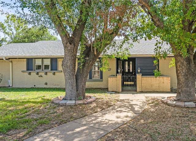 Property at 2004 Mockingbird Ln, Killeen, TX 76541, 4 beds, 2 baths
