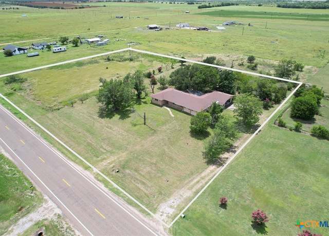 Property at 800 South Fm 1915, Buckholts, TX 76518, 3 beds, 3 baths