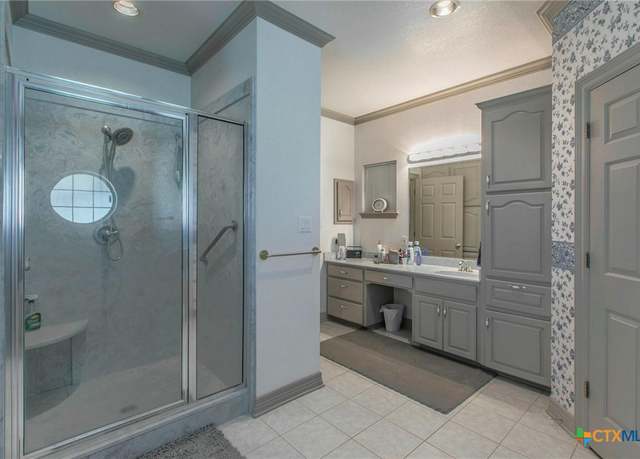Property at 2450 W Amity Rd, Salado, TX 76571, 4 beds, 3 baths