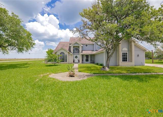 Property at 395 Cody Dr, Victoria, TX 77904, 4 beds, 3.5 baths