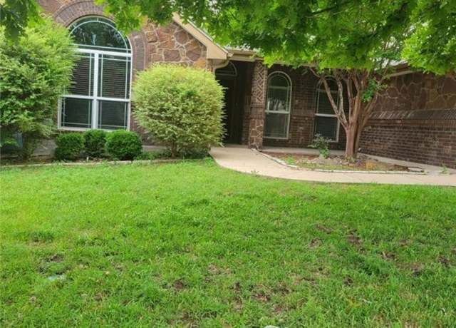 Property at 2504 Boxwood Dr, Harker Heights, TX 76548, 4 beds, 2 baths
