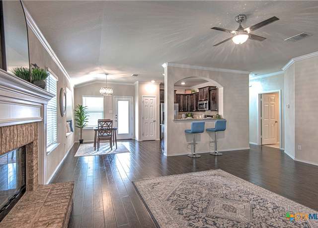 Property at 1219 Juneberry Park Dr, Temple, TX 76502, 3 beds, 2 baths