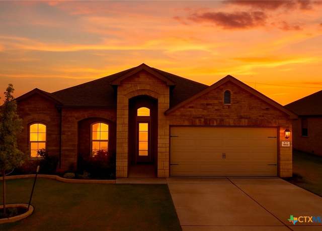 Property at 400 Paddock Ln, Killeen, TX 76542, 3 beds, 2 baths