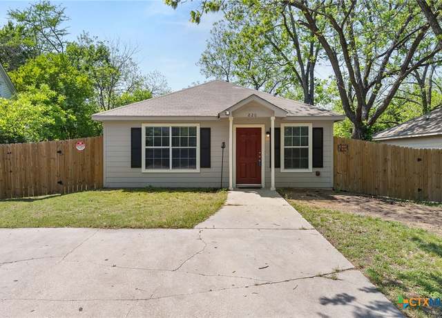 Property at 820 N 14th St, Temple, TX 76501, 3 beds, 2 baths