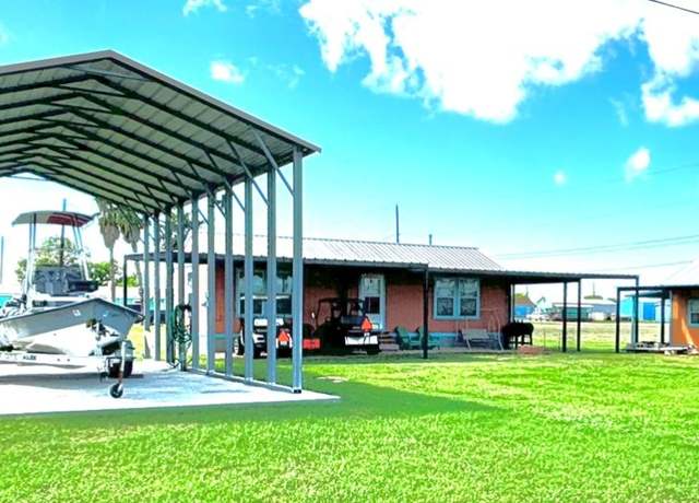 Property at 101 N 13th St, Seadrift, TX 77983, 2 beds, 2 baths
