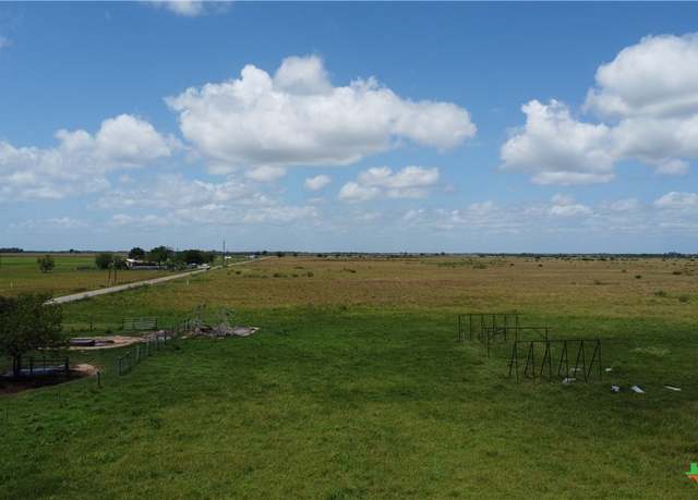 Property at Undisclosed address, Inez, TX 77968