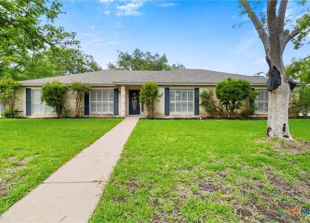 Property at 3202 Willow Rd, Temple, TX 76502, 4 beds, 2 baths