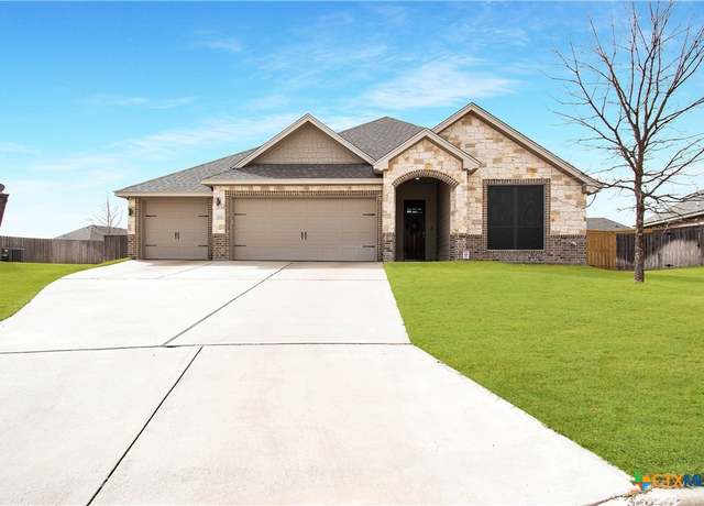 Property at 2722 Margie, Temple, TX 76502, 4 beds, 3 baths