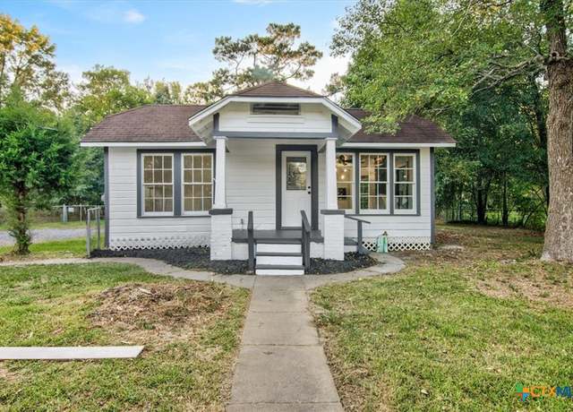 Property at 160 Lynwood St, Vidor, TX 77662, 3 beds, 1 bath