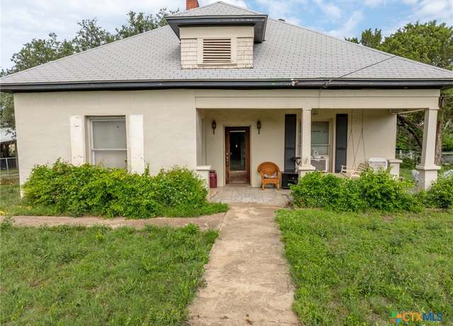 Property at 740 Old Georgetown Rd, Gatesville, TX 76528, 5 beds, 3 baths
