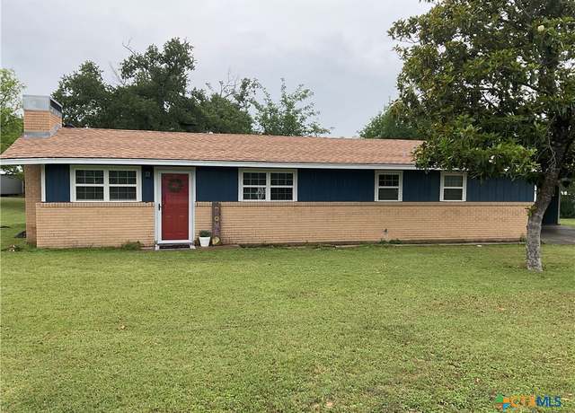 Property at 208 Old Fort Gates Rd, Gatesville, TX 76528, 3 beds, 2 baths