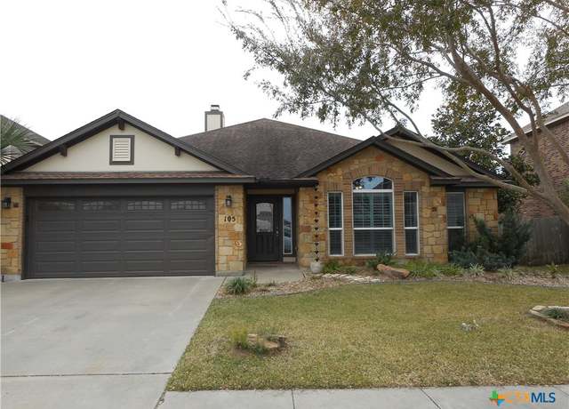 Property at 105 Brushy Crk, Victoria, TX 77904, 3 beds, 2 baths