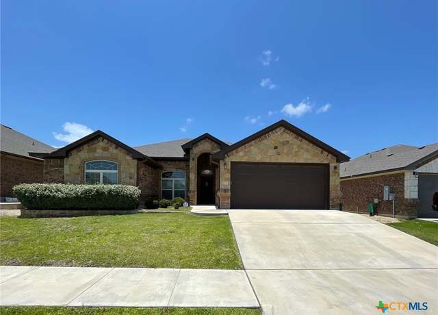 Property at 8213 Wellcrest Dr, Killeen, TX 76542, 4 beds, 2.5 baths