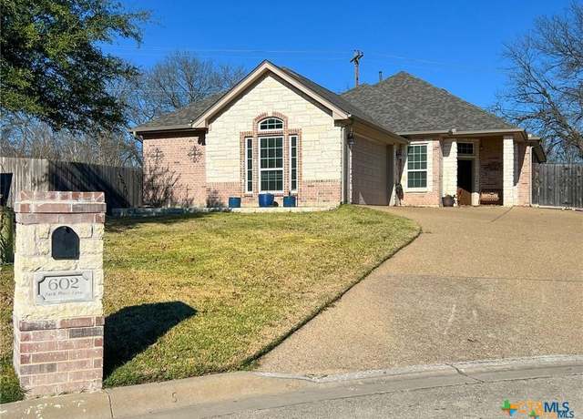 Property at 602 Park Place Ln, Temple, TX 76504, 3 beds, 2 baths