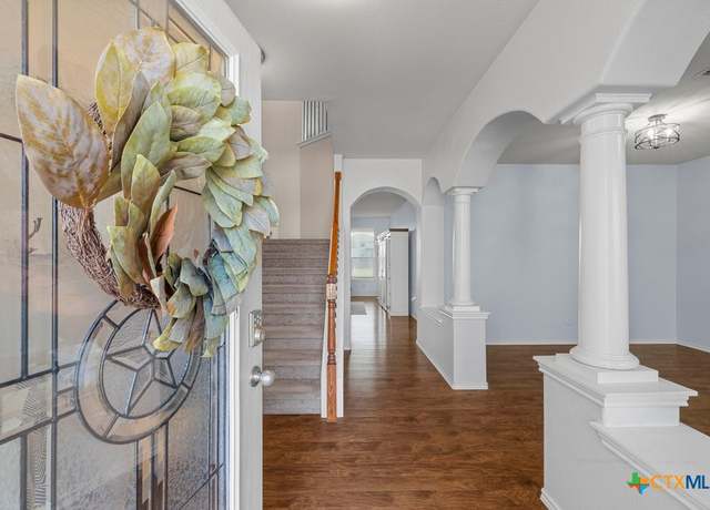 Property at 1122 Iron Glen Dr, Temple, TX 76502, 4 beds, 2.5 baths