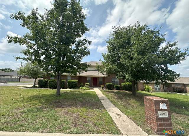 Property at 3204 Pecan Valley Dr, Temple, TX 76502, 4 beds, 2 baths