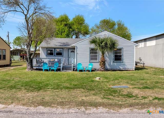 Property at 304 Polk St, Port O'connor, TX 77982, 3 beds, 2 baths
