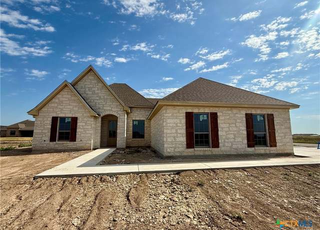Property at 11132 Golden Eagle Ave, Salado, TX 76571, 4 beds, 2 baths