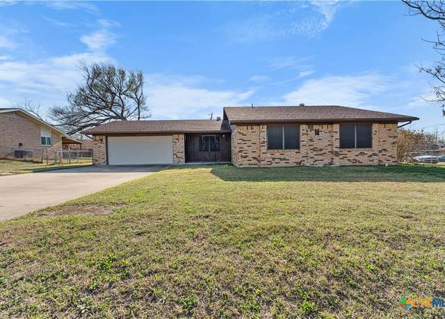 Property at 2513 Limestone Trl, Harker Heights, TX 76548, 3 beds, 2 baths