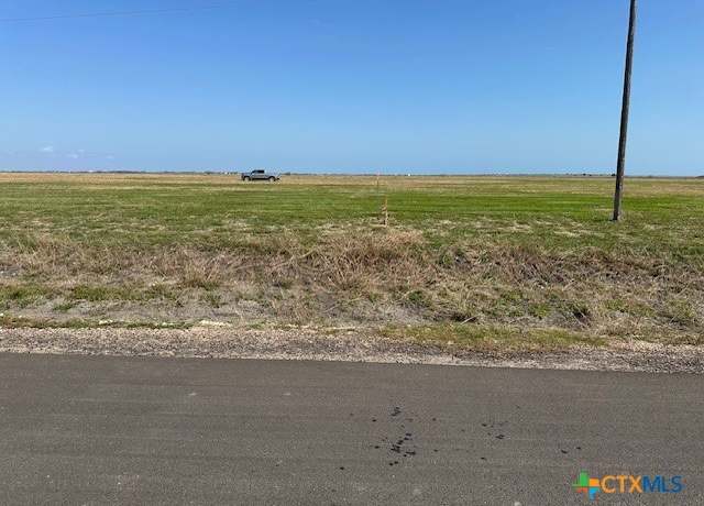 Property at 171 Shoreline Dr, Port Lavaca, TX 77979