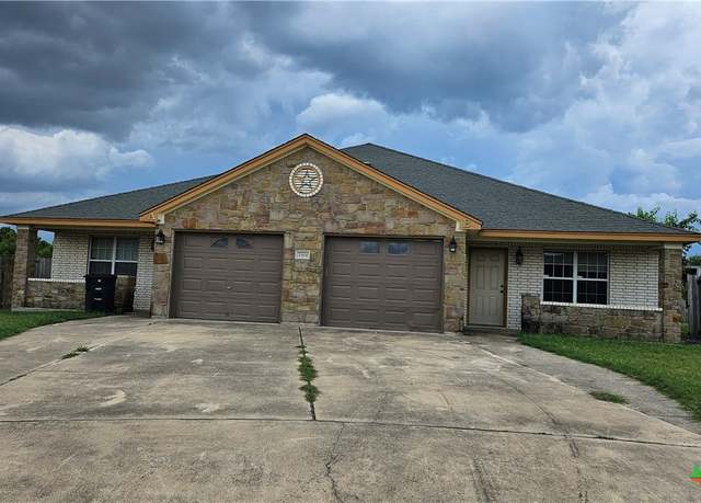 Property at 3304 Kbs Ct, Killeen, TX 76549, 3 beds, 2 baths