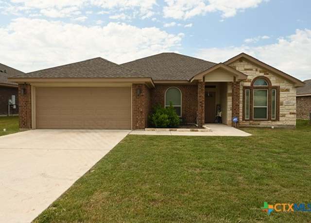 Property at 3904 Brookside Dr, Killeen, TX 76542, 4 beds, 3 baths