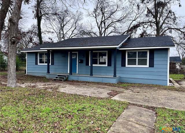 Property at 1201 S 21st St, Temple, TX 76504, 3 beds, 2 baths