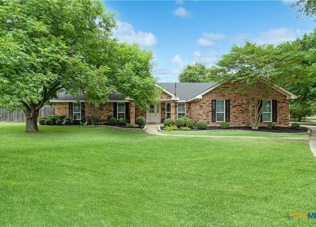 Property at 1600 Stagecoach Cir, Salado, TX 76571, 3 beds, 2 baths
