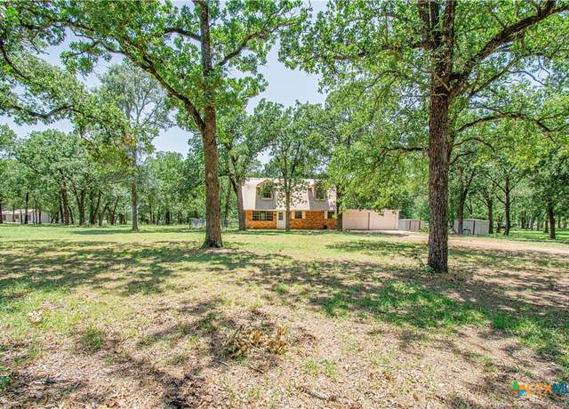 Property at 703 Goetz Rd, Cameron, TX 76520, 3 beds, 2 baths