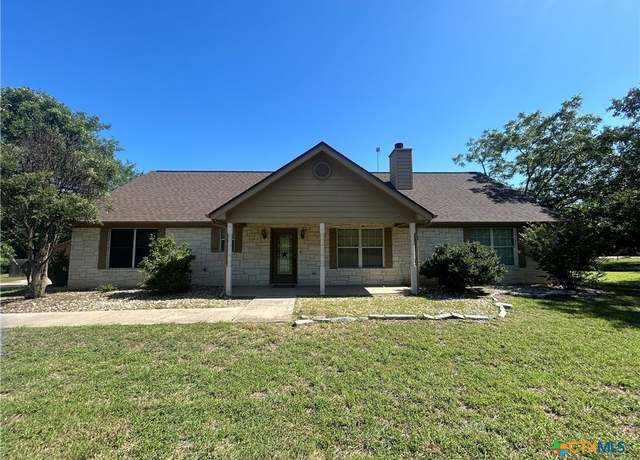 Property at 1260 Great Oaks Dr, Salado, TX 76571, 3 beds, 2.5 baths