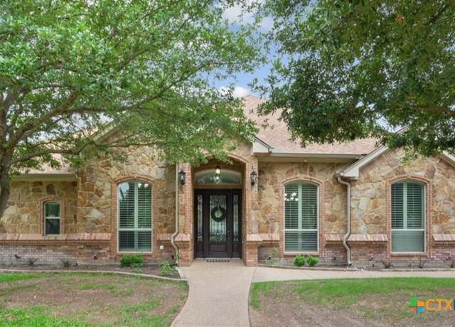 Property at 1332 Walker Cir, Salado, TX 76571, 4 beds, 2.5 baths