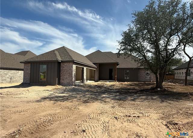 Property at 1325 Shirley Faye Ln, Salado, TX 76571, 4 beds, 3 baths