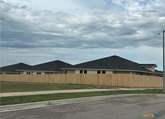 Property at 5100 Rose Petal Ct, Killeen, TX 76542, 3 beds, 2 baths