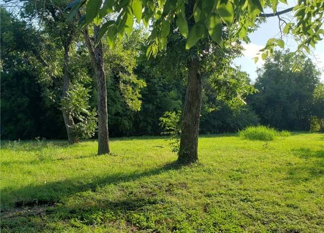 Property at 1401 S 2nd St, Temple, TX 76504