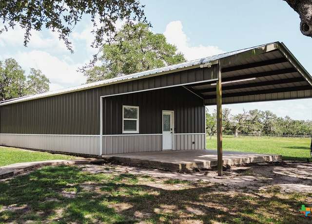 Property at 297 Moritz Rd, Meyersville, TX 77974, 2 beds, 1 bath
