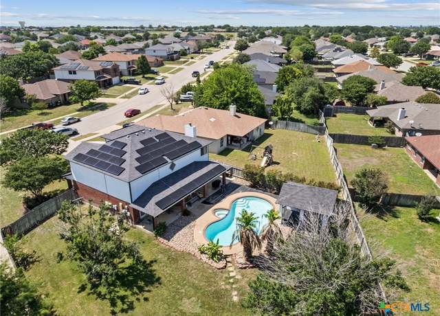 Property at 5504 Mesa Dr, Killeen, TX 76542, 4 beds, 2.5 baths