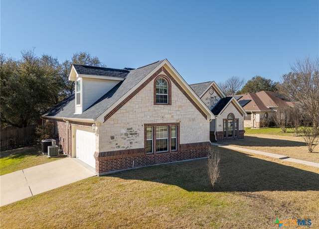 Property at 6306 Siltstone Loop, Killeen, TX 76542, 4 beds, 3.5 baths