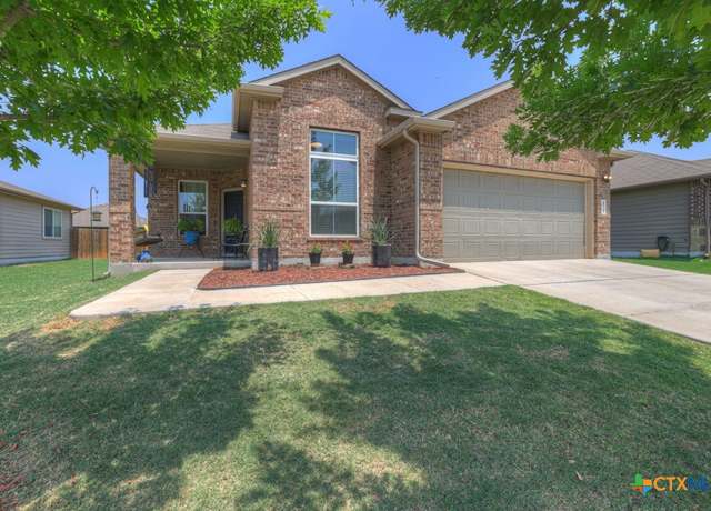 Property at 471 Copper Hill Dr, New Braunfels, TX 78130, 4 beds, 2 baths