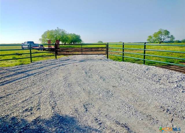 Property at Tract 3 Fm 339, Mount Calm, TX 76673