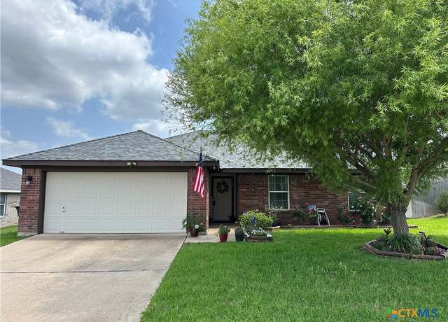 Property at 306 Viola Dr, Killeen, TX 76542, 4 beds, 2 baths