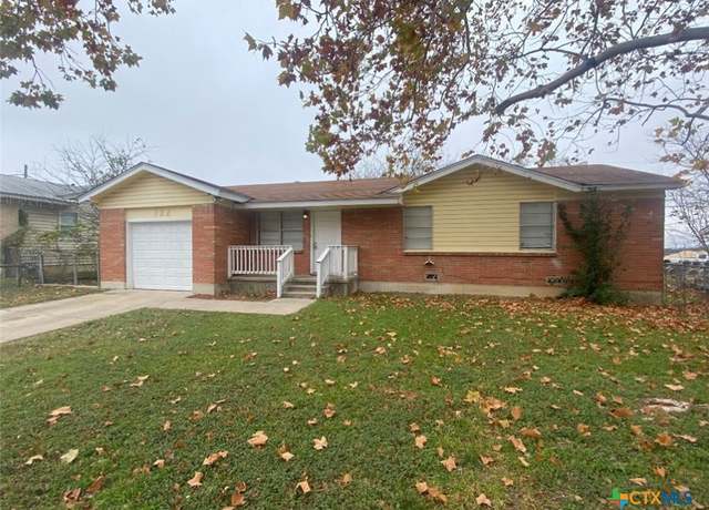 Property at 722 W Avenue E, Copperas Cove, TX 76522, 3 beds, 2 baths
