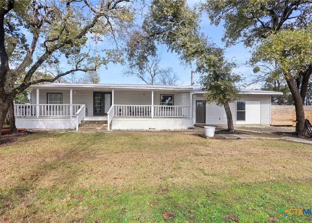 Property at 701 Bonita Verde Dr, Leander, TX 78641, 4 beds, 3 baths