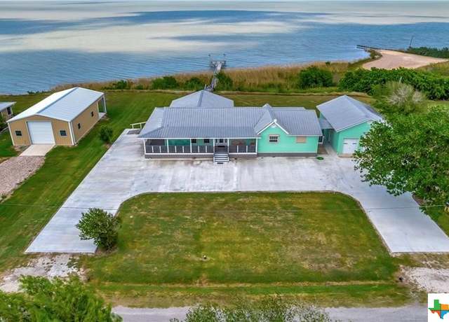 Property at 403 Bay St, Austwell, TX 77950, 4 beds, 2.5 baths