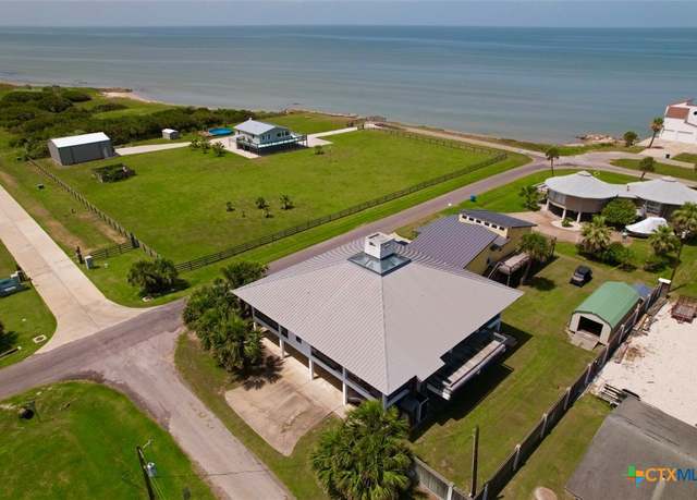 Property at 107 W Taylor Ave, Port O'connor, TX 77982, 3 beds, 3.5 baths