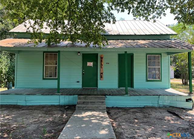 Property at 303 N Rusk Ave, Cameron, TX 76520, 4 beds, 2 baths
